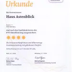 Pensionat Haus Astenblick 3*