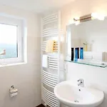 Haus Astenblick Πανσιόν 4*